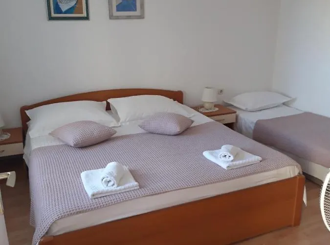Smiljana Mucic Apartament Makarska
