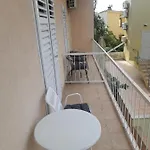 Smiljana Mucic شقة *