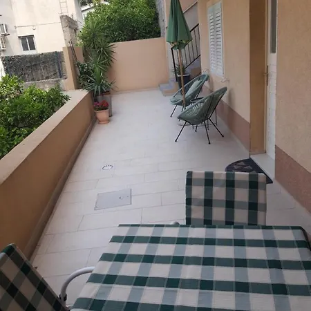 Smiljana Mucic Apartament *