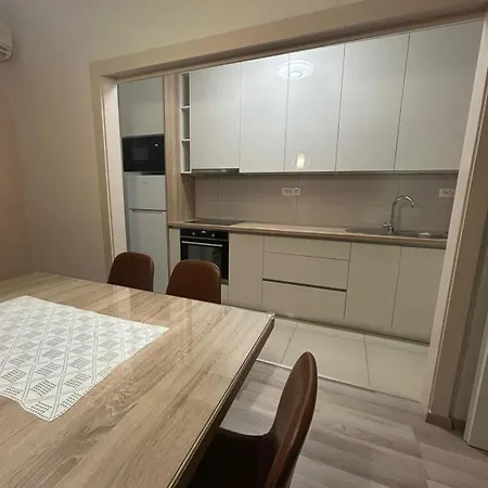 Smiljana Mucic Makarska