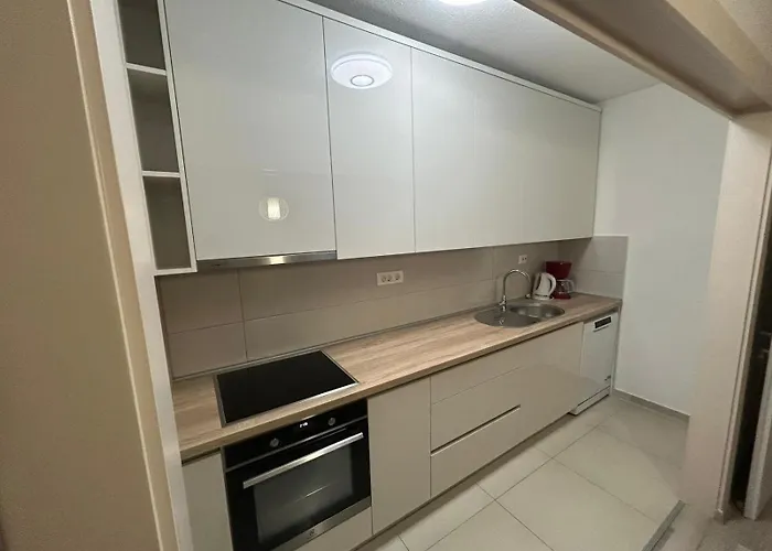 Apartment Smiljana Mucic Makarska