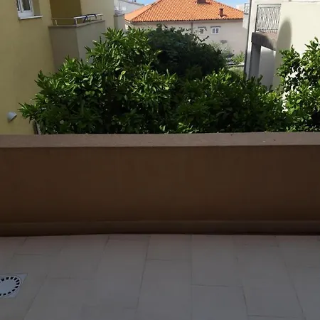Апартаменти Smiljana Mucic *